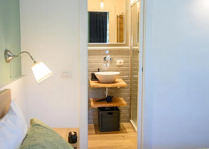 Pensjonat Nene House Roma-farfalla, In Comune 4*